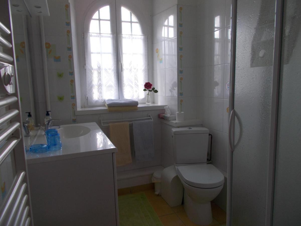 Bed and Breakfast Les Ajoncs Plougrescant Zewnętrze zdjęcie